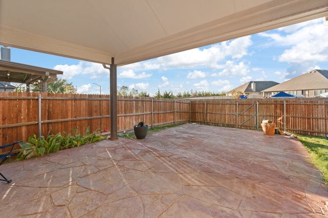 541 White Bud Lane, Fort Worth, TX 76131