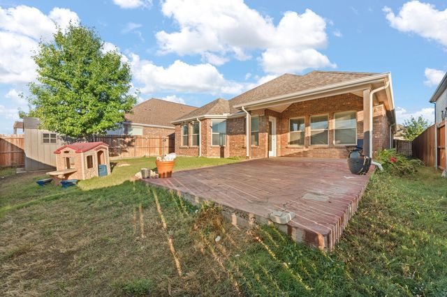 541 White Bud Lane, Fort Worth, TX 76131