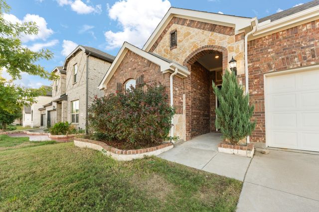 541 White Bud Lane, Fort Worth, TX 76131