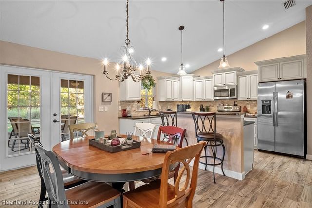 2218 Pleasant Drive, Sebring, FL 33875