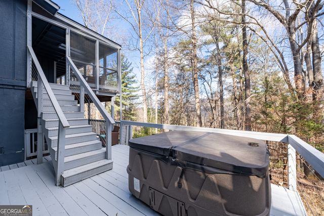 226 Mountain View Court, Ellijay, GA 30536