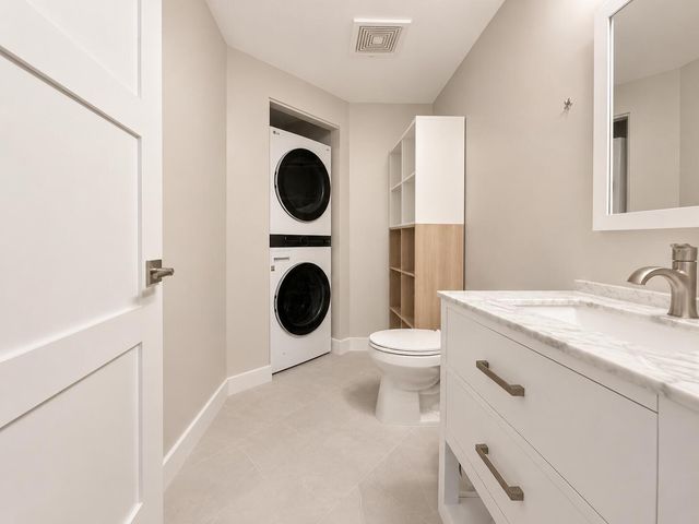 410 EVERNIA Street 506, West Palm Beach, FL 33401