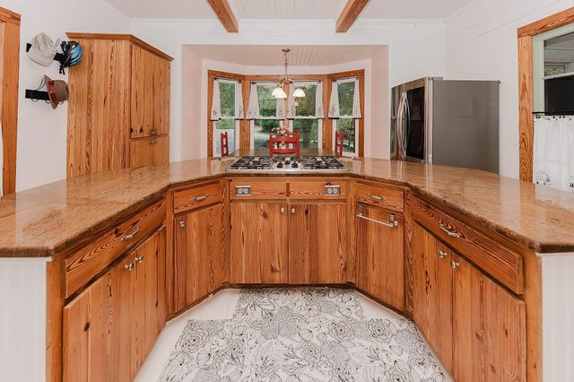 258 Riverwood DR, Bastrop, TX 78602