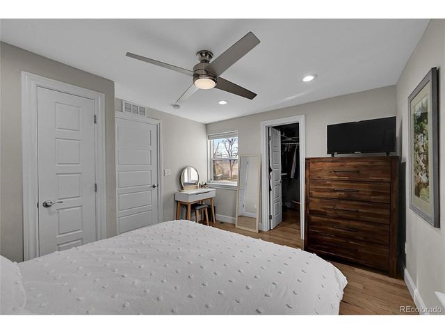 3390 S Dale Ct, Englewood, CO 80110