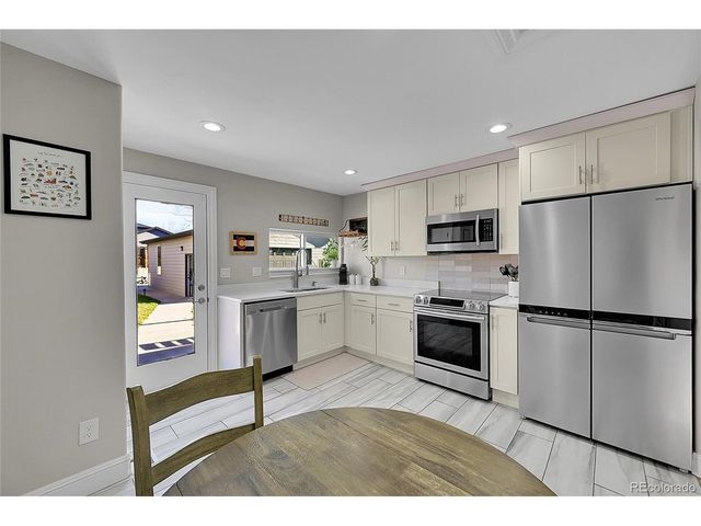 3390 S Dale Ct, Englewood, CO 80110