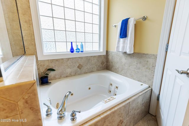 1504 Turnberry Lane SE, Bolivia, NC 28422