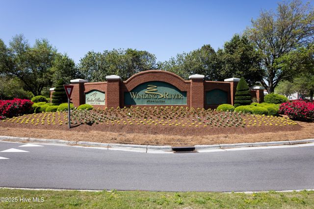 1504 Turnberry Lane SE, Bolivia, NC 28422