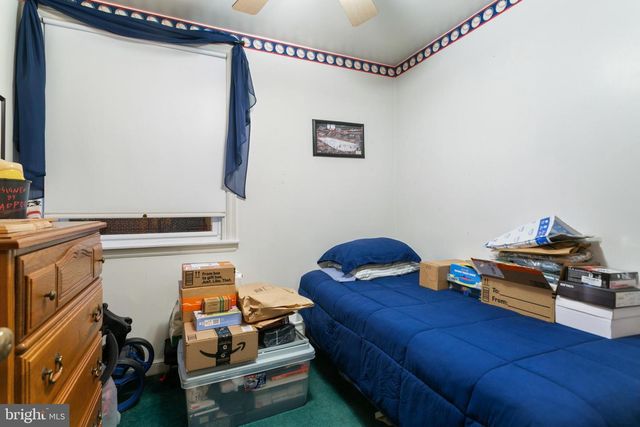 4245 J ST, Philadelphia, PA 19124