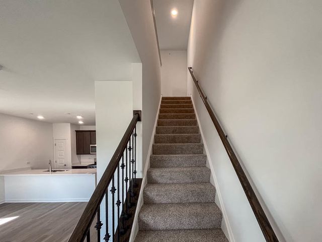 2270 Barbera Drive, Oswego, IL 60543