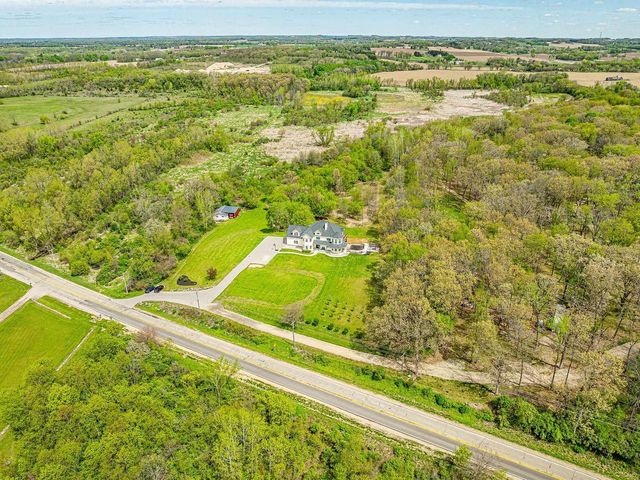 2222 County Road A, Stoughton, WI 53589