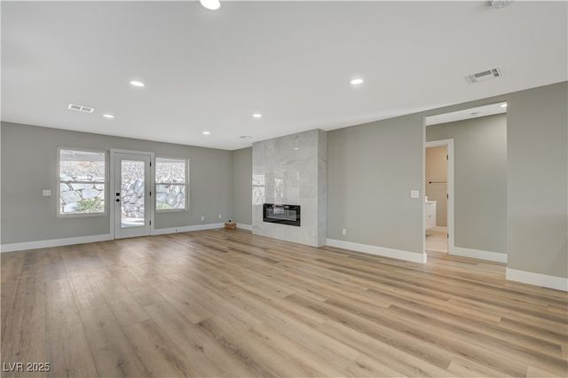 909 Rhyolite Terrace, Henderson, NV 89011