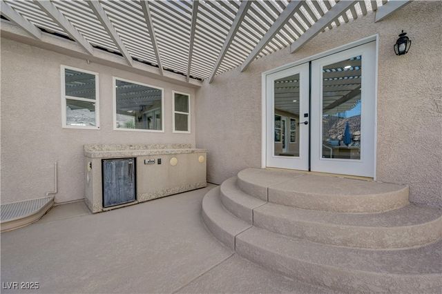 909 Rhyolite Terrace, Henderson, NV 89011