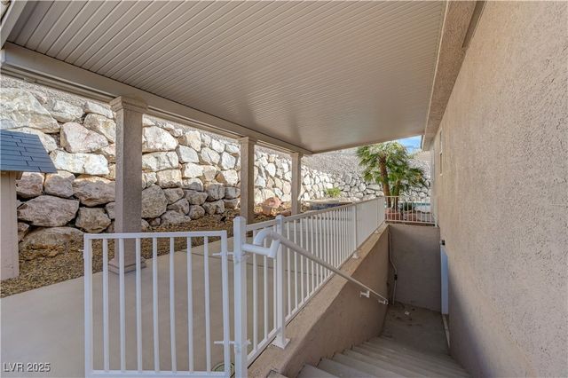 909 Rhyolite Terrace, Henderson, NV 89011