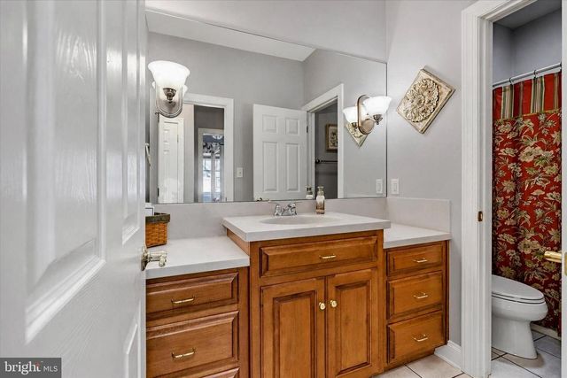 6873 OLD COURSE RD, Fayetteville, PA 17222