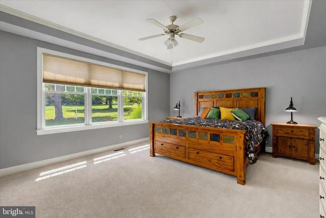6873 OLD COURSE RD, Fayetteville, PA 17222