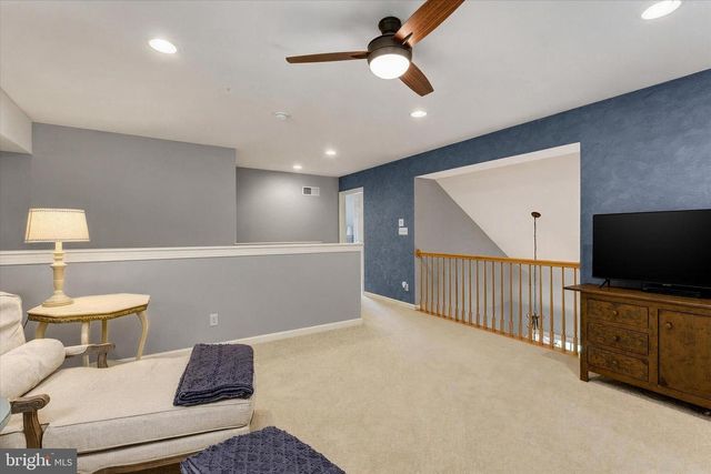 6873 OLD COURSE RD, Fayetteville, PA 17222
