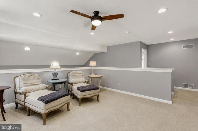 6873 OLD COURSE RD, Fayetteville, PA 17222