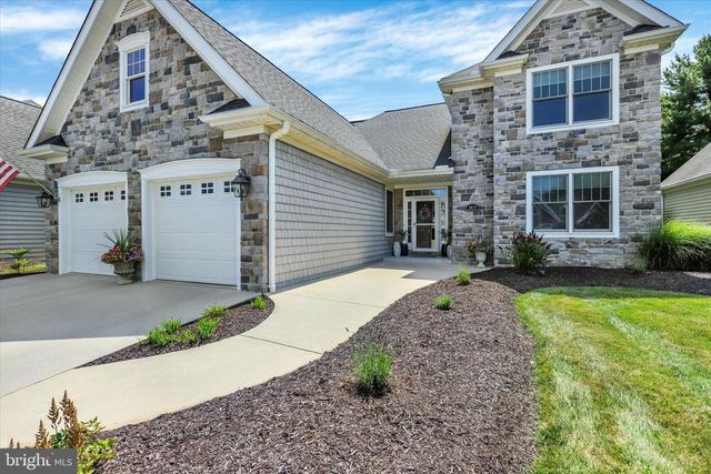 6873 OLD COURSE RD, Fayetteville, PA 17222
