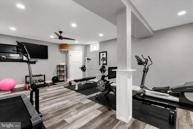 6873 OLD COURSE RD, Fayetteville, PA 17222