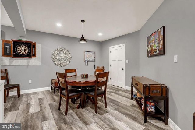 6873 OLD COURSE RD, Fayetteville, PA 17222