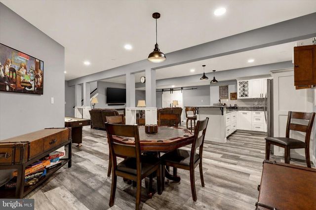 6873 OLD COURSE RD, Fayetteville, PA 17222