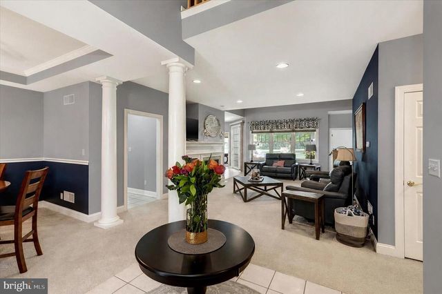 6873 OLD COURSE RD, Fayetteville, PA 17222