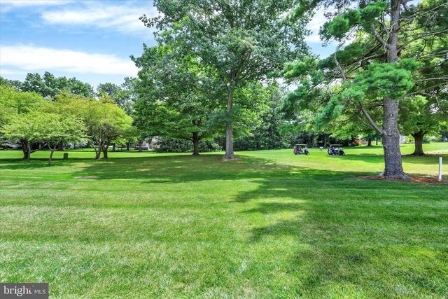 6873 OLD COURSE RD, Fayetteville, PA 17222