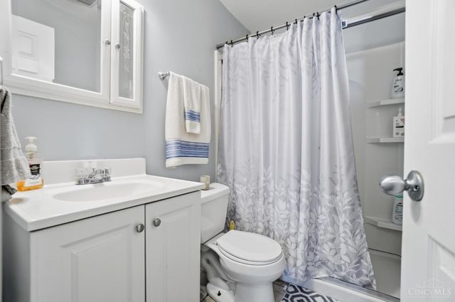 5329 Iroquois Avenue, Fairfield, OH 45014