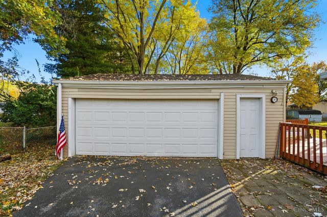 5329 Iroquois Avenue, Fairfield, OH 45014