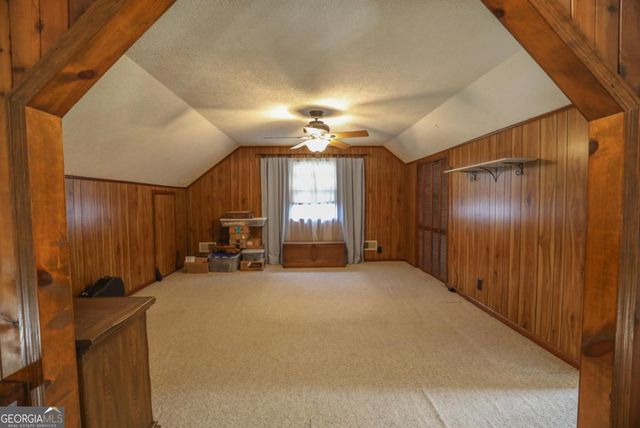 321 S Steele Bridge Road, Eatonton, GA 31024