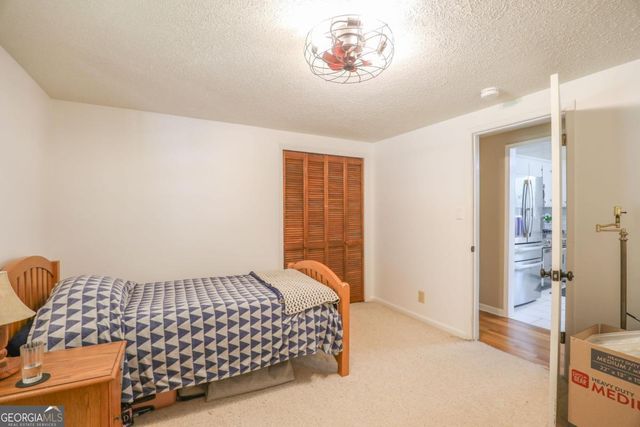 321 S Steele Bridge Road, Eatonton, GA 31024