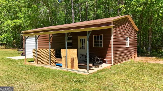 321 S Steele Bridge Road, Eatonton, GA 31024