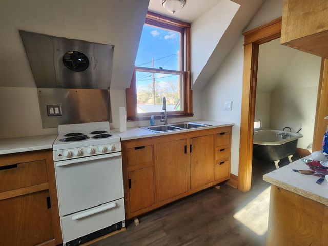 820 Arno Street SE, Albuquerque, NM 87102