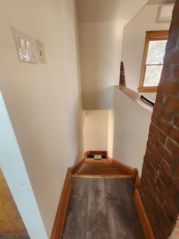 820 Arno Street SE, Albuquerque, NM 87102