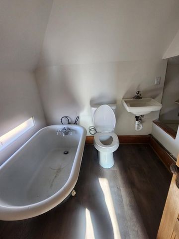 820 Arno Street SE, Albuquerque, NM 87102