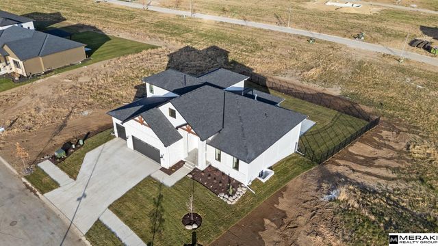 3645 S 219th Avenue, Omaha, NE 68022