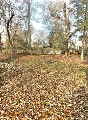 24530 W Luther Avenue, Round Lake, IL 60073