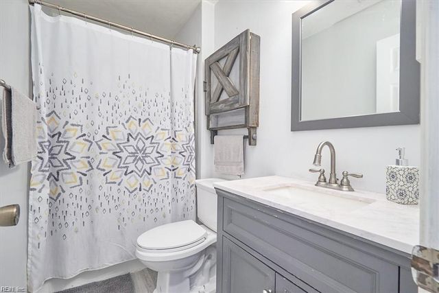 823 Avatar DR, Virginia Beach, VA 23454