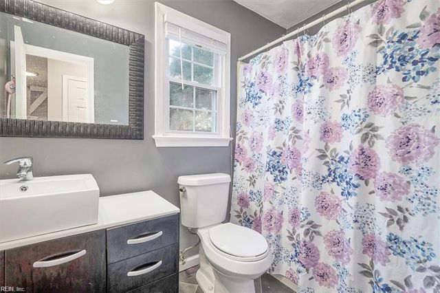 823 Avatar DR, Virginia Beach, VA 23454