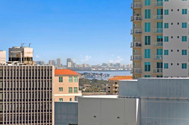 275 1ST AVENUE S 1604, St Petersburg, FL 33701