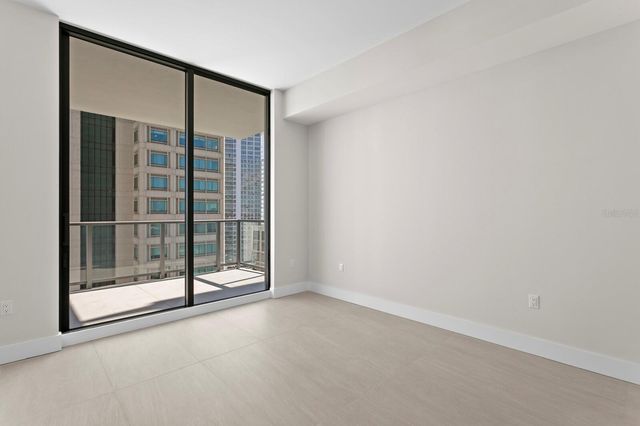 275 1ST AVENUE S 1604, St Petersburg, FL 33701