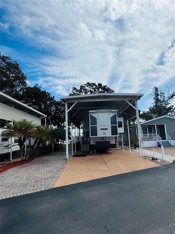 402 GOLFVIEW DRIVE, Davenport, FL 33837