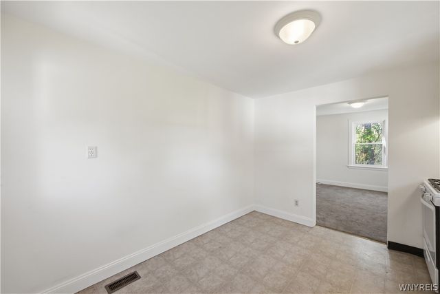 6178 Mckinley Parkway, Hamburg, NY 14075