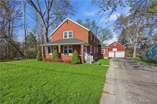 6178 Mckinley Parkway, Hamburg, NY 14075
