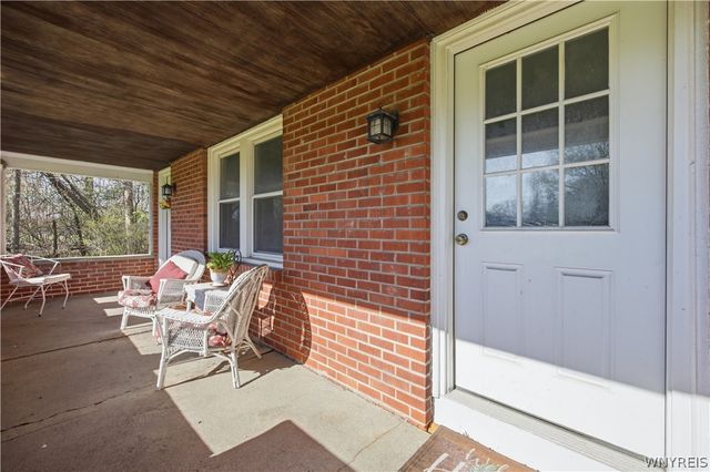 6178 Mckinley Parkway, Hamburg, NY 14075