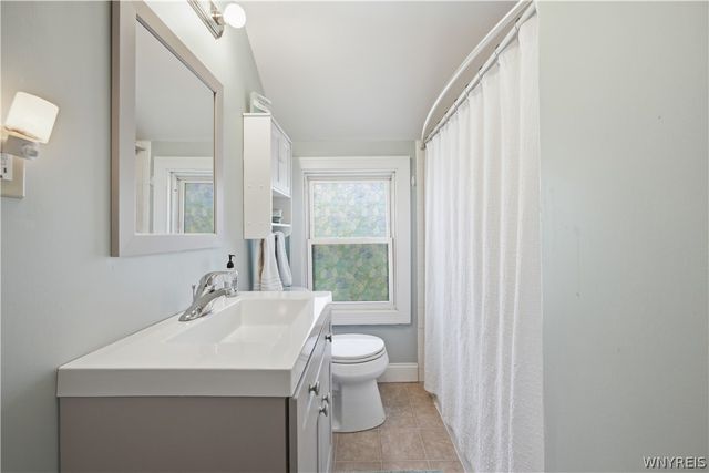 6178 Mckinley Parkway, Hamburg, NY 14075