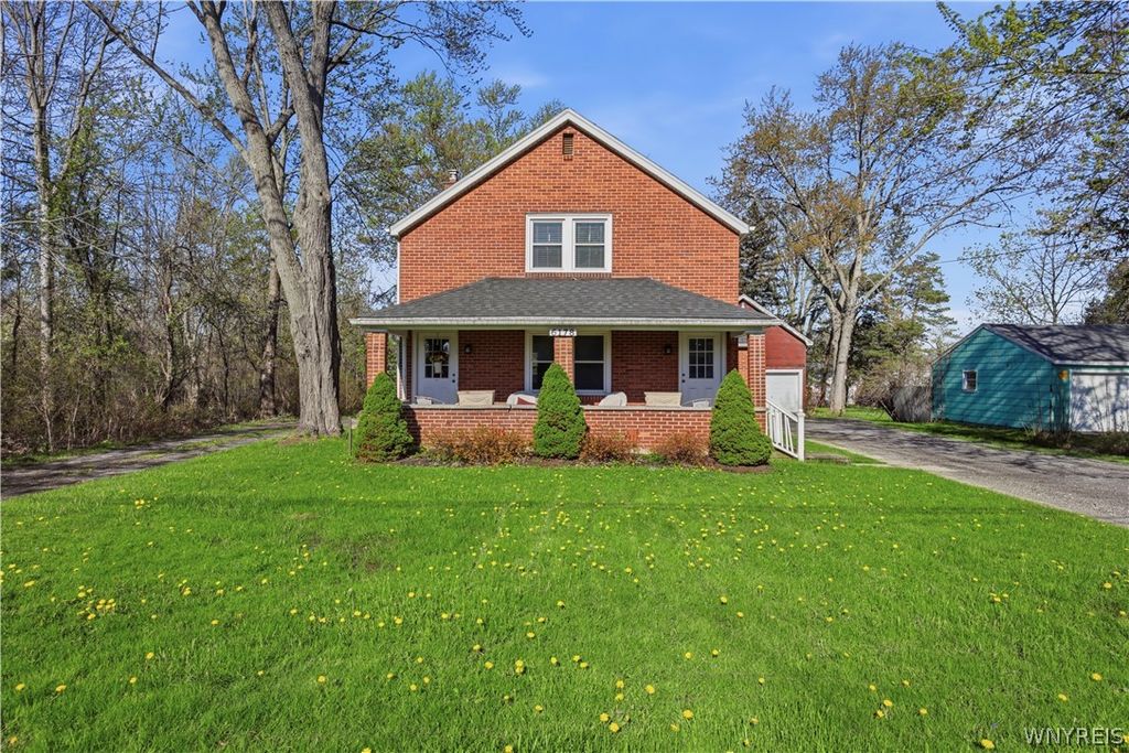 6178 Mckinley Parkway, Hamburg, NY 14075