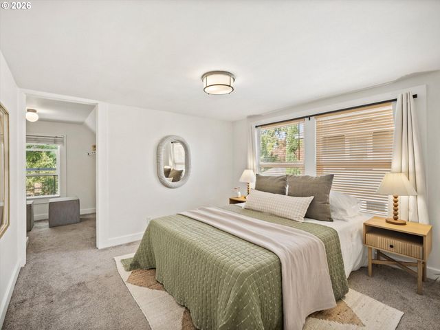 5615 N DELAWARE Ave, Portland, OR 97217