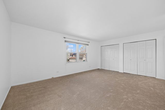 1553 Brandywyn Court N, Buffalo Grove, IL 60089