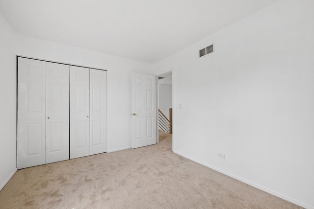 1553 Brandywyn Court N, Buffalo Grove, IL 60089